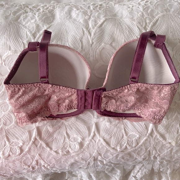 Victoria’s Secret Dream Angels Lined Demi Bra - Picture 2 of 3